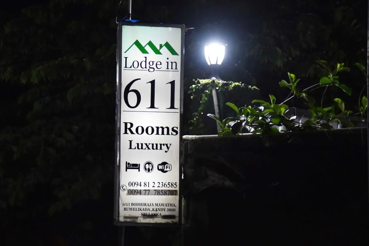 Lodge In 611 Kandy