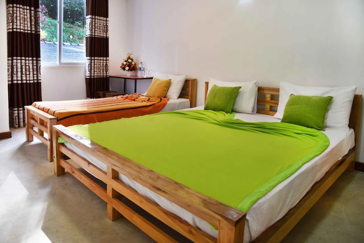 Hostel Lodge In 611 Kandy Sri Lanka