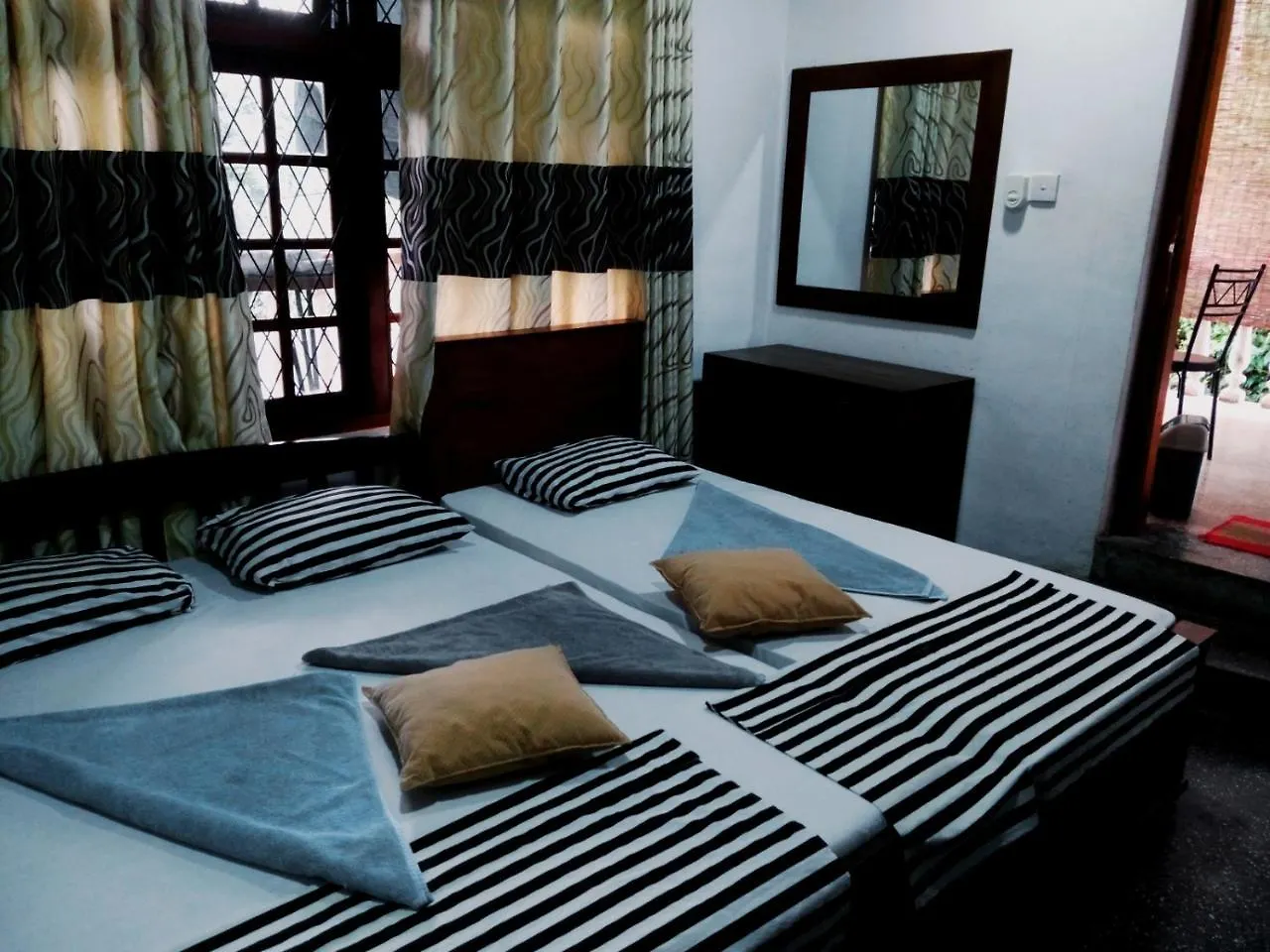 Vandrarhem Lodge In 611 Kandy Sri Lanka